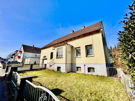 Außenansicht - Einfamilienhaus in 31812 Bad Pyrmont mit 140m² kaufen