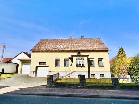 Außenansicht - Einfamilienhaus in 31812 Bad Pyrmont mit 140m² kaufen