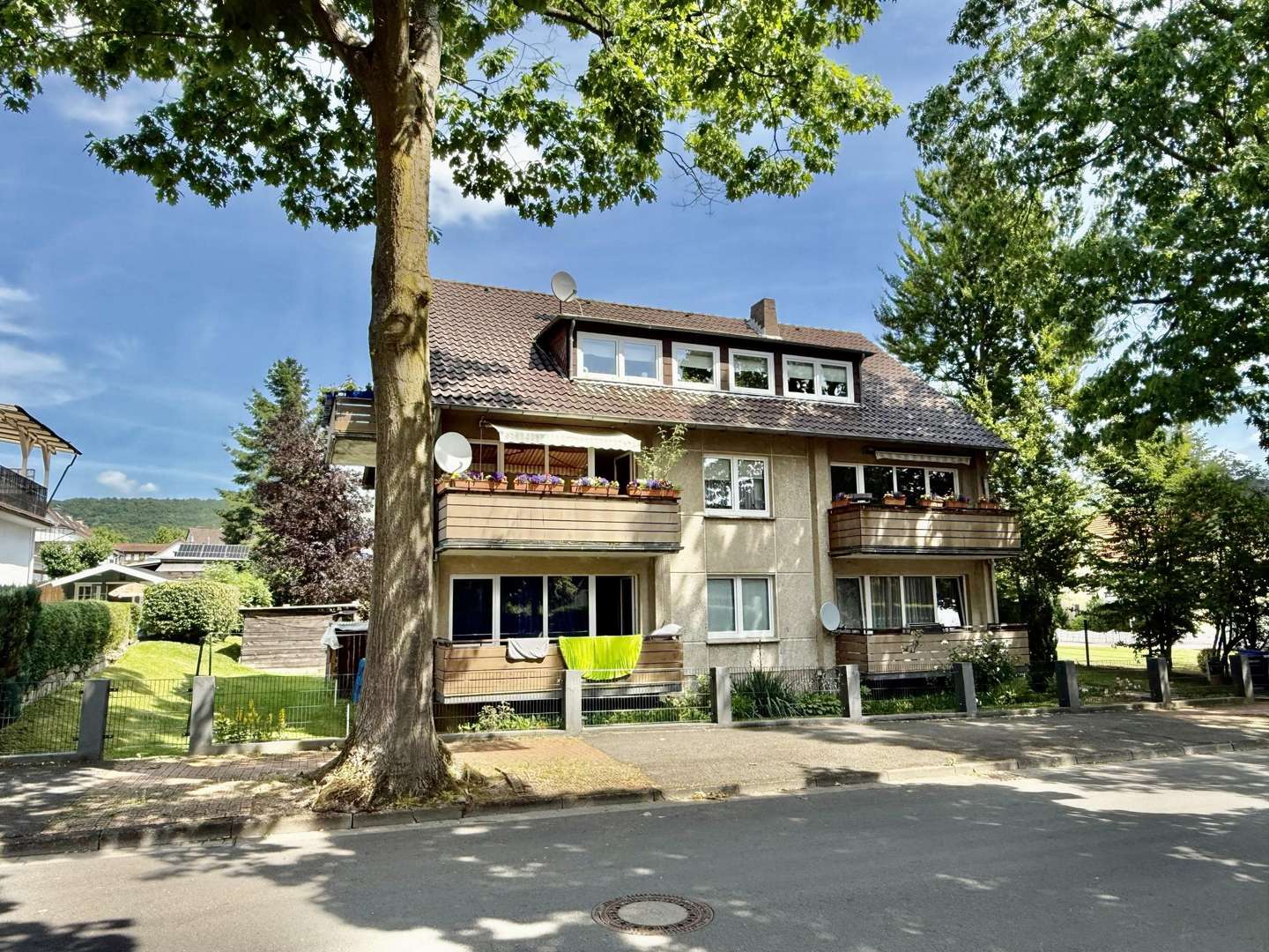 Außenansicht Außenansicht - Mehrfamilienhaus in 31812 Bad Pyrmont mit 291m² kaufen