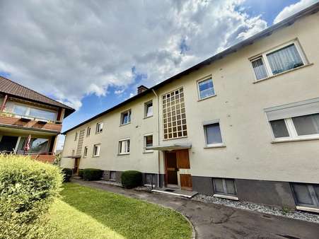 Außenansicht Außenansicht - Etagenwohnung in 31812 Bad Pyrmont mit 58m² kaufen