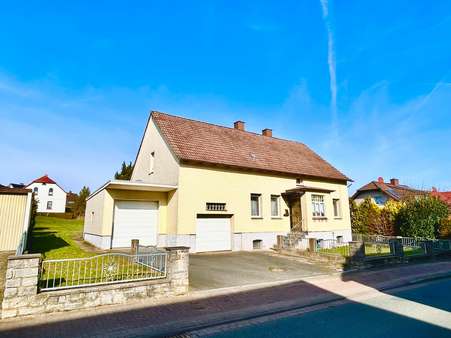 Außenansicht - Einfamilienhaus in 31812 Bad Pyrmont mit 140m² kaufen