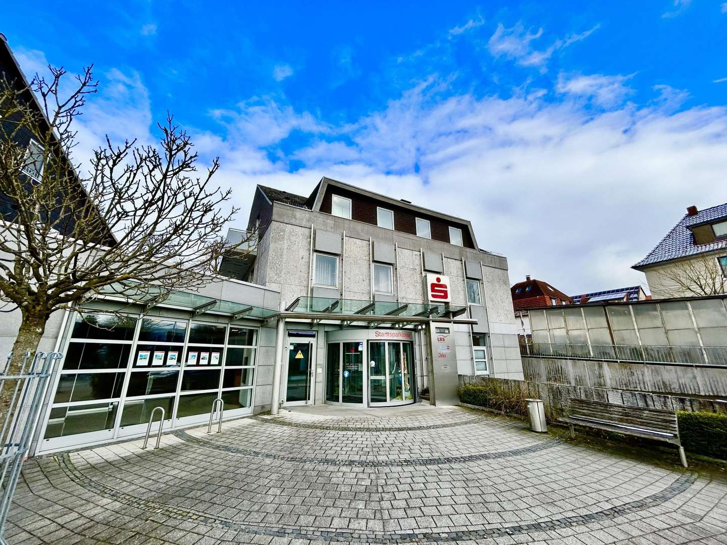 Außenansicht - Mehrfamilienhaus in 31812 Bad Pyrmont mit 101m² kaufen