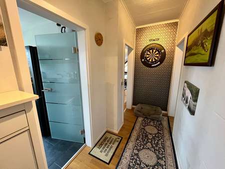 Dachgeschosswohnung in 31542 Bad Nenndorf mit 99m² kaufen