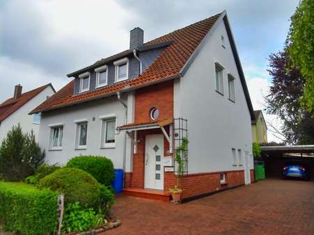 Strassenansicht - Einfamilienhaus in 31655 Stadthagen mit 130m² kaufen