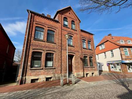 Mehrfamilienhaus in 31840 Hessisch Oldendorf mit 308m² kaufen