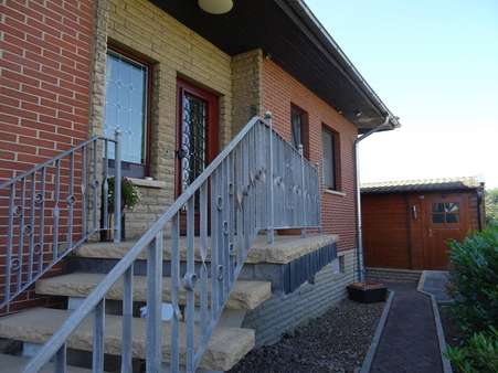 Hauseingang Hauseingang - Bungalow in 31655 Stadthagen mit 157m² kaufen