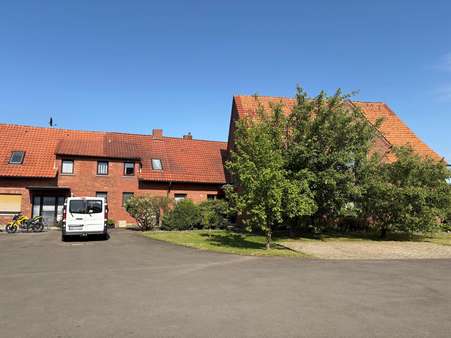 Mehrfamilienhaus in 31715 Meerbeck mit 375m² kaufen