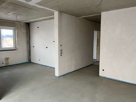 Wohnbereich mit offener Küche (OG) - Etagenwohnung in 31675 Bückeburg mit 87m² kaufen