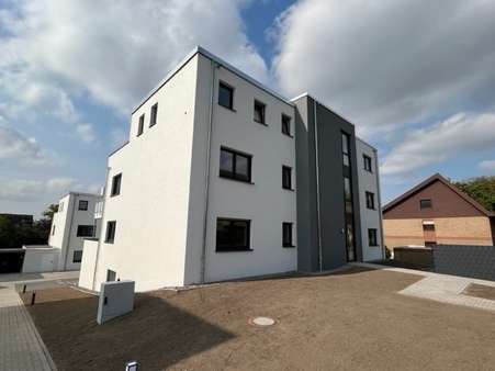 Hausnr. 4 - Erdgeschosswohnung in 31542 Bad Nenndorf mit 62m² kaufen