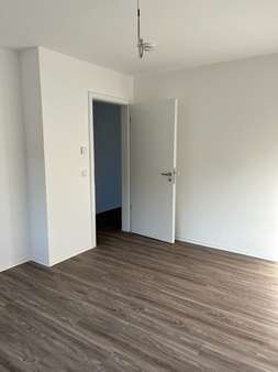 Schlafzimmer - Erdgeschosswohnung in 31542 Bad Nenndorf mit 71m² kaufen