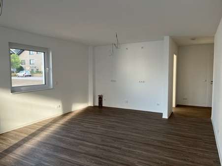 Wohnzimmer - Erdgeschosswohnung in 31542 Bad Nenndorf mit 71m² kaufen