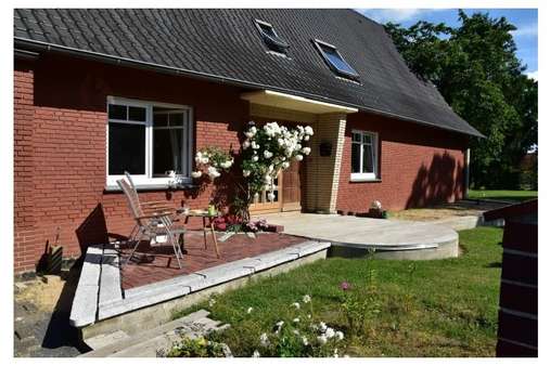 Vorderansicht 2  - Einfamilienhaus in 31608 Marklohe mit 185m² kaufen