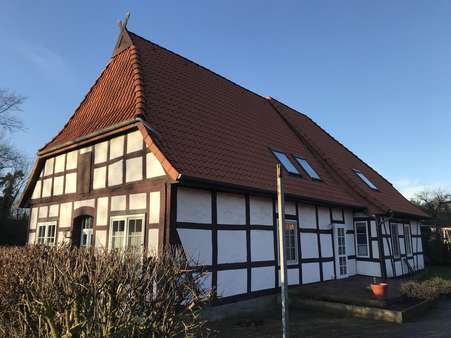 Seitliche Ansicht - Bauernhaus in 31582 Nienburg mit 182m² kaufen