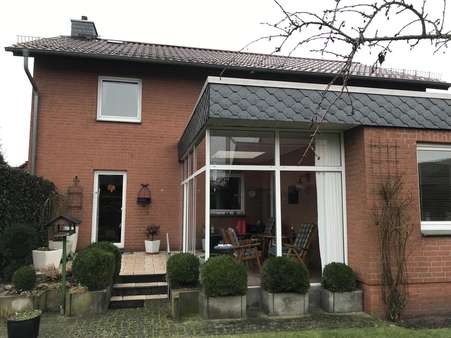 Rückansicht - Einfamilienhaus in 31582 Nienburg mit 204m² günstig kaufen