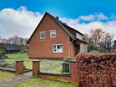 Hausansicht - Einfamilienhaus in 31608 Marklohe mit 150m² kaufen