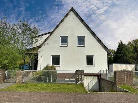 Frontansicht - Einfamilienhaus in 31623 Drakenburg mit 133m² kaufen