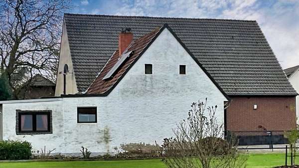 null - Einfamilienhaus in 31603 Diepenau mit 190m² kaufen