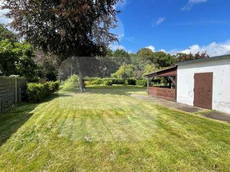 Blick in den Garten - Einfamilienhaus in 49406 Barnstorf mit 156m² kaufen