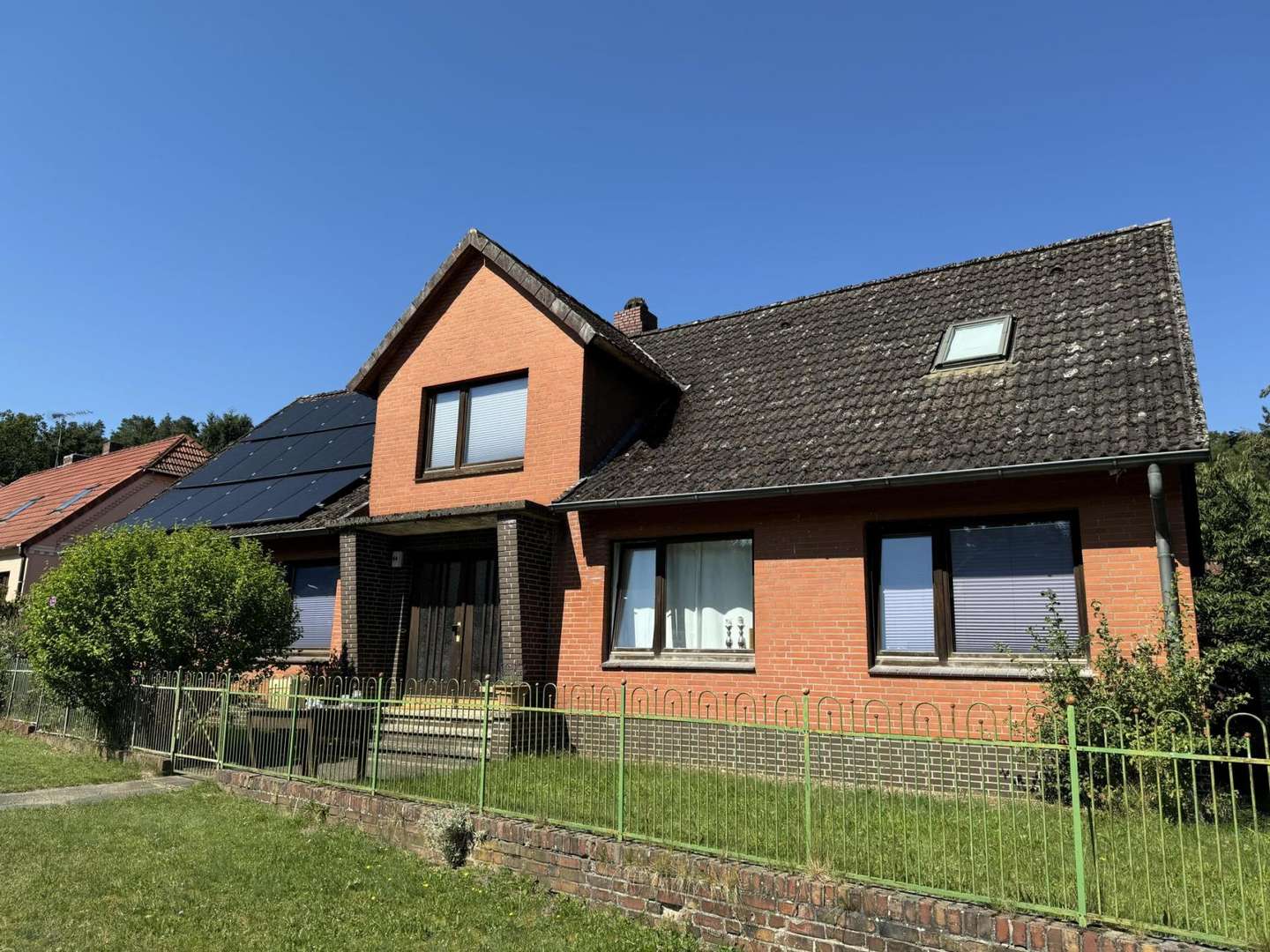 Ansicht vorn - Einfamilienhaus in 29456 Hitzacker mit 220m² kaufen