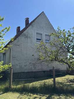Giebelseite - Einfamilienhaus in 29571 Rosche mit 120m² kaufen