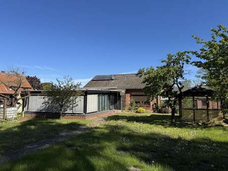 Ansicht vom Garten - Einfamilienhaus in 29476 Gusborn mit 175m² kaufen