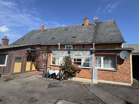 Hofseite - Einfamilienhaus in 29413 Dähre mit 130m² kaufen