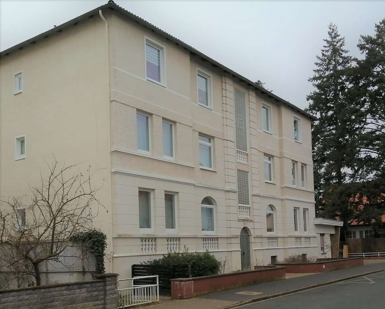Ernststr Ostansicht Ernststr Ostansicht - Mehrfamilienhaus in 29525 Uelzen mit 538m² als Kapitalanlage kaufen