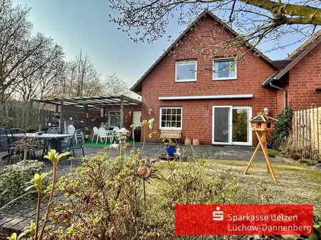 ***Kleines Einfamilienhaus in ruhiger zentrumsnaher Lage von Uelzen - mit guter Verkehrsanbindung***