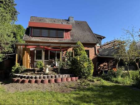 Ansicht vom Garten - Einfamilienhaus in 29451 Dannenberg mit 120m² kaufen