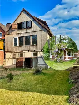 Wassergrundstück mit Fachwerkscheune in Top-Wohnlage - einmalige Chance - Bieterverfahren