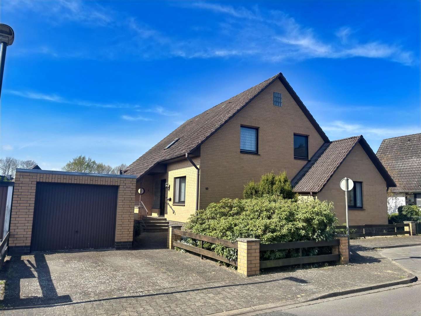 Vorderansicht - Einfamilienhaus in 29439 Lüchow mit 165m² kaufen