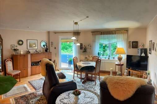 Wohnzimmer II Wohnzimmer II - Etagenwohnung in 29549 Bad Bevensen mit 83m² als Kapitalanlage kaufen