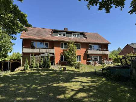 Ansicht vom Garten - Mehrfamilienhaus in 29499 Zernien mit 387m² kaufen