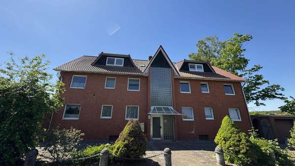Ansicht von vorn - Mehrfamilienhaus in 29499 Zernien mit 387m² kaufen
