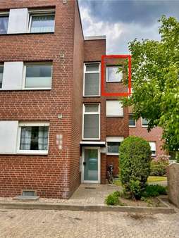 Südansicht - Dachgeschosswohnung in 29525 Uelzen mit 60m² kaufen