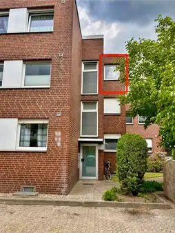 ***Gut aufgeteilte 2-Zimmer-Dachgeschosswohnung am Hoevermannskamp - sofort bezugsfrei***