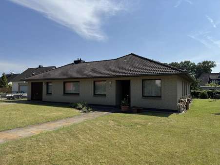 Ansicht vorn Ansicht vorn - Bungalow in 29451 Dannenberg mit 115m² kaufen