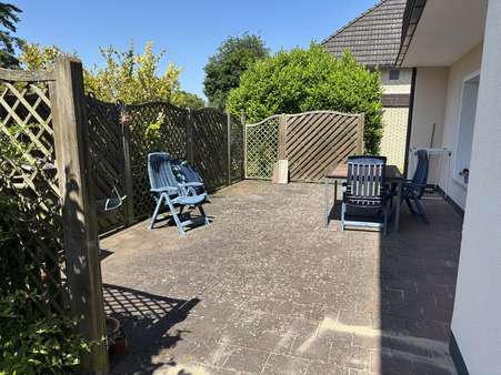 Terrasse Erdgeschosswohnung - Zweifamilienhaus in 29439 Lüchow mit 210m² kaufen