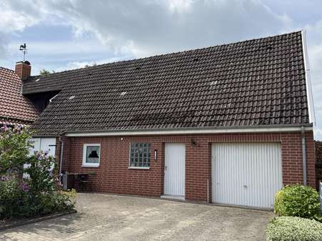 massives Nebengebäude mit Garage und Werkstatt - Einfamilienhaus in 29588 Oetzen mit 182m² kaufen