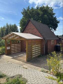 Nebengebäude mit Pergola Nebengebäude mit Pergola - Einfamilienhaus in 29590 Rätzlingen mit 110m² kaufen