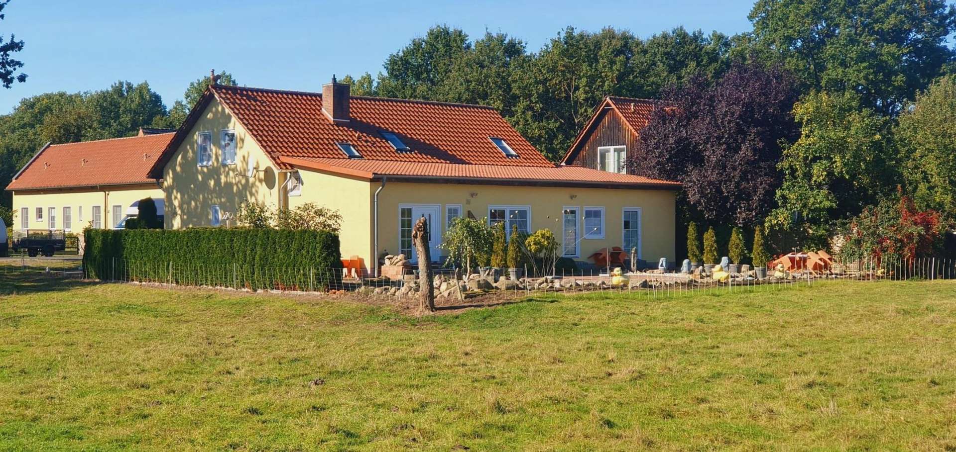 Ansicht vom Garten / Grundstück - Zweifamilienhaus in 29472 Damnatz mit 200m² günstig kaufen