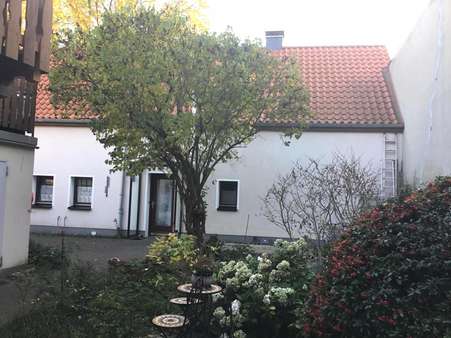Innenhof - Mehrfamilienhaus in 29439 Lüchow mit 275m² günstig kaufen