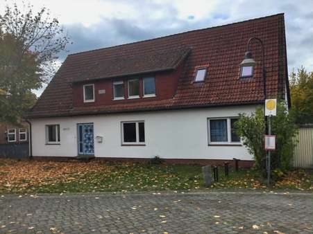 null - Zweifamilienhaus in 29485 Lemgow mit 270m² kaufen