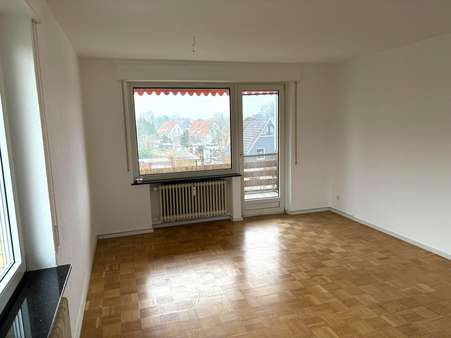 Wohnzimmer - Etagenwohnung in 29439 Lüchow mit 61m² kaufen