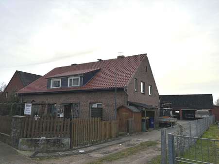 null - Mehrfamilienhaus in 29497 Woltersdorf mit 270m² kaufen