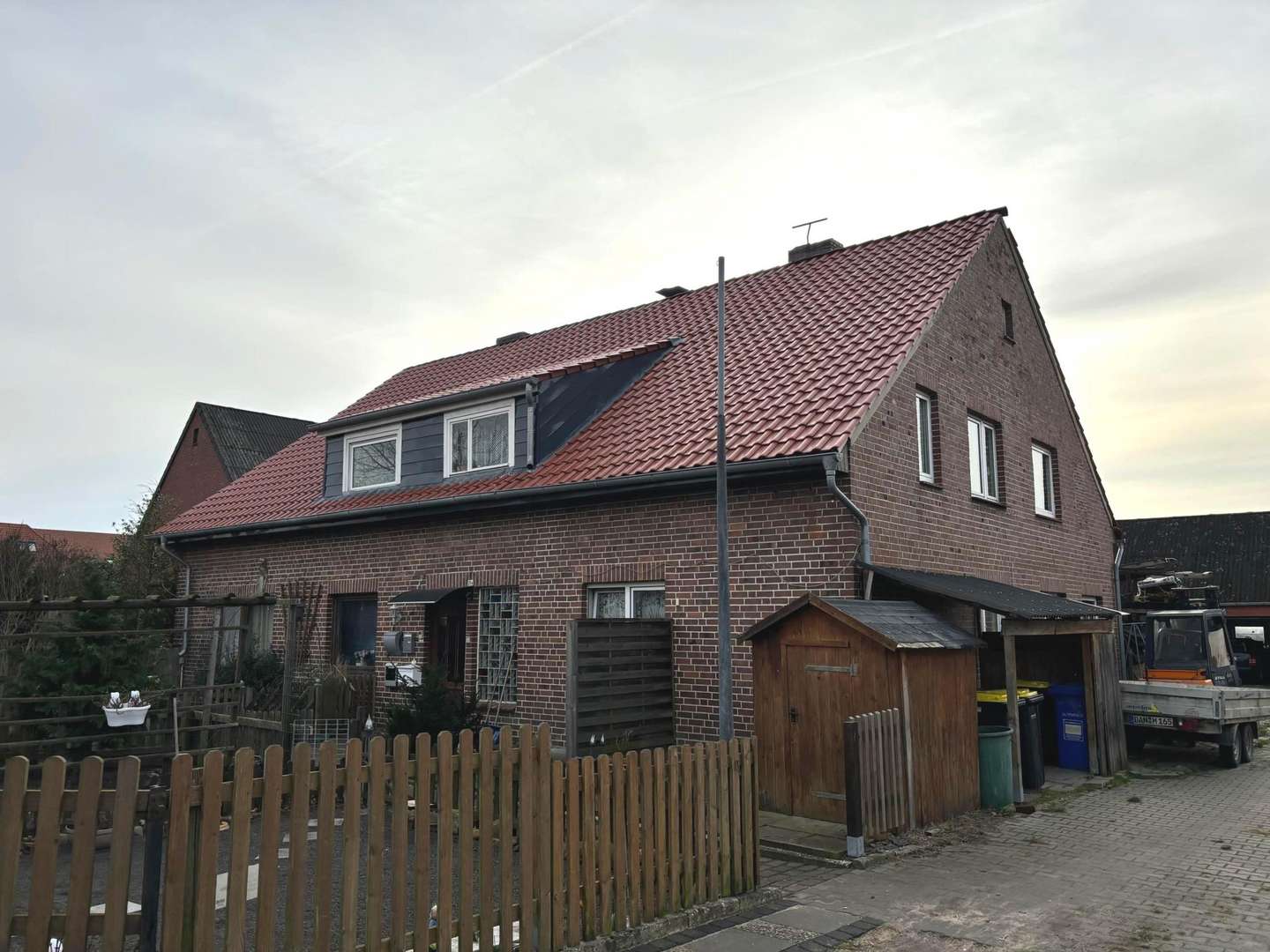 Vorderansicht - Mehrfamilienhaus in 29497 Woltersdorf mit 270m² kaufen