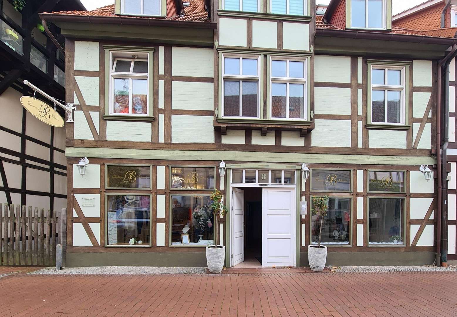 außen gesamt - Ladenlokal in 29439 Lüchow mit 44m² mieten