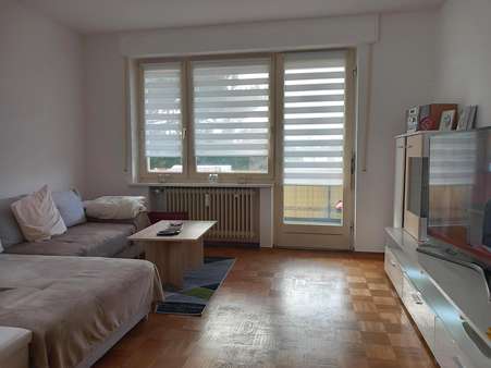 Wohnzimmer - Etagenwohnung in 29439 Lüchow mit 62m² kaufen