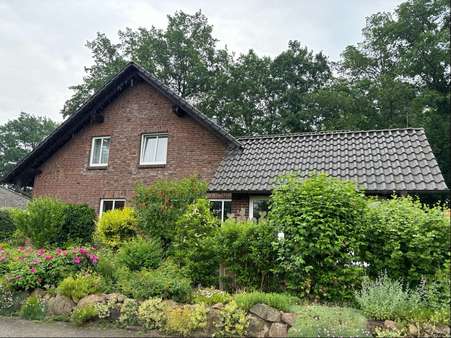 Photo-2 - Einfamilienhaus in 29525 Uelzen mit 198m² kaufen