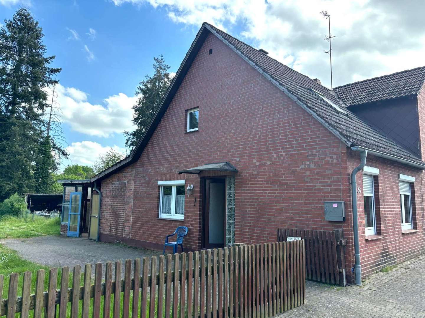 Seitenansicht - Einfamilienhaus in 29462 Wustrow mit 72m² kaufen